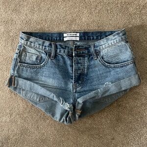 One X One Teaspoon Bandits denim shorts Sz 26